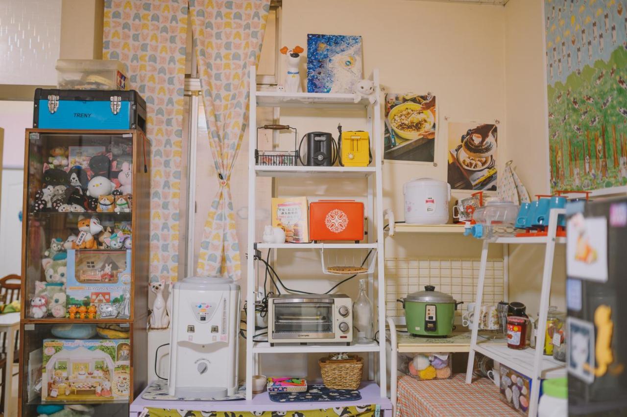 Red Letter Day Apartment Đài Nam Ngoại thất bức ảnh